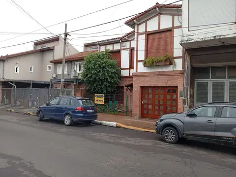 Casa - Venta - Argentina, Merlo - ECHEVERRIA 200