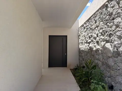 Casa Moderna a Estrenar en Venta en La Concepción Luján