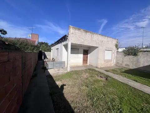 Casa en Venta en Los Hornos, USD 70.000