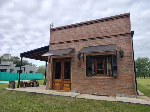 Excelente casa en Aguas Dulces club de campo