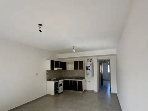 Departamento en Alquiler en Villa Sarmiento, $ 700.000
