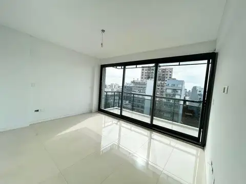 Venta de Departamento 4 ambientes Con Dependencia, Terraza, SUM y Pileta en Caballito
