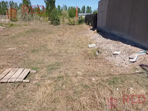 Vende Terreno en Cinco Saltos