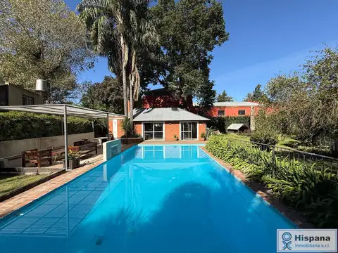 Casa en venta con pileta, sobre Lisandro de la Torre, Barrio El Trebolar, Del Viso, Pilar. RETASADA