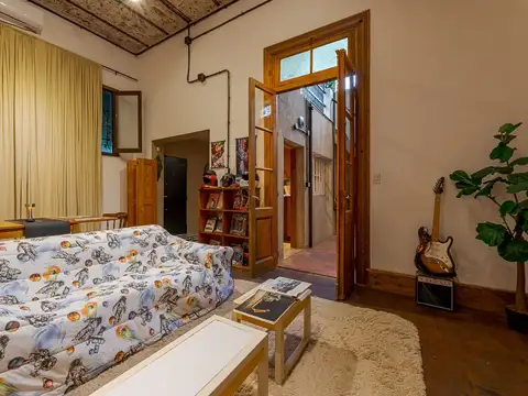 Casa 4 ambientes con 1 baño