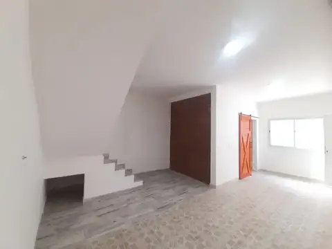 PH 3 AMBIETES EN ALQUILER EN LANUS  A ESTRENAR.