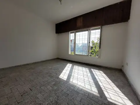 Depto Tipo Casa en Venta 34 años