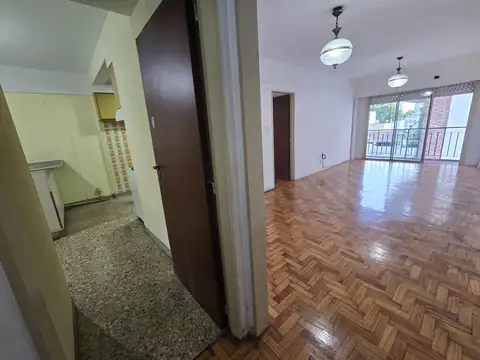 Av 25 De Mayo 300, Piso 3