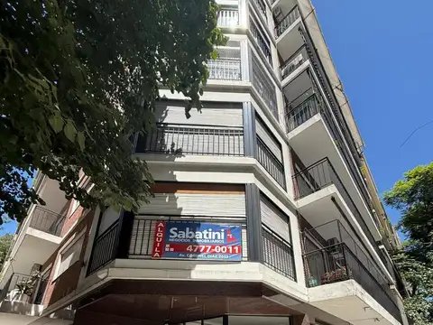 Alquiler Semipiso 4 ambientes c/ cochera en Belgrano