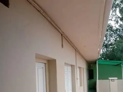 Hotel en venta - 12 Dormitorios 12 Baños - 204Mts2 - Termas De Rio Hondo