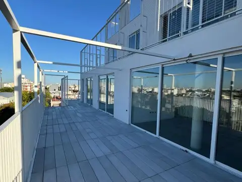 Venta Departamento 4 Ambientes De Categoria En Villa Devoto.