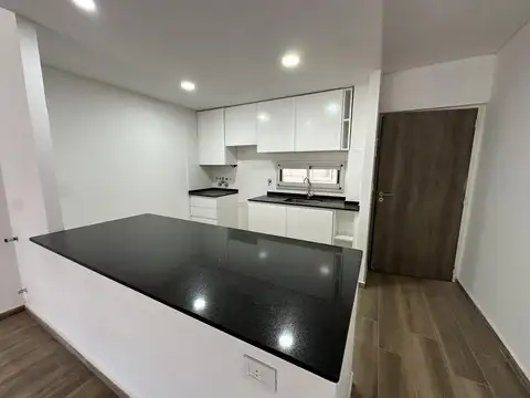 Departamento en Venta en Nuestra Señora De Lourdes, Rosario
