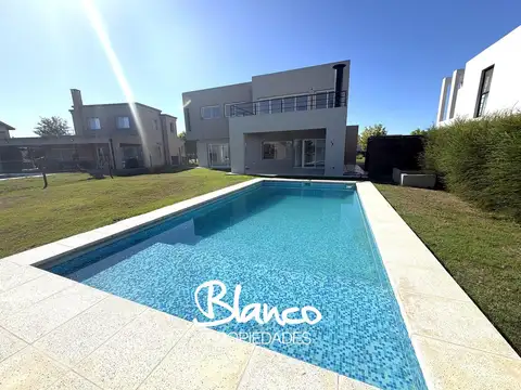 Casa en Venta en El Canton, Countries y Barrios Cerrados en Escobar