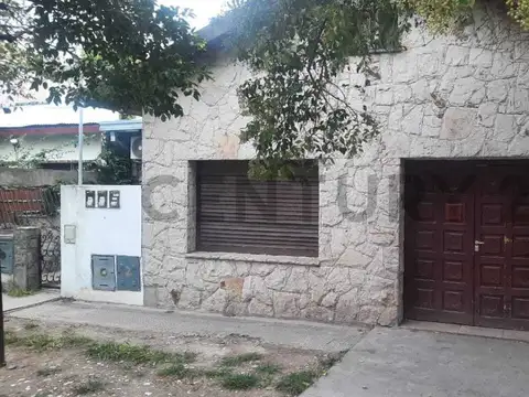 Casa en Venta en Hernandez