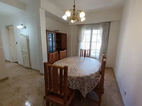 DEPARTAMENTO TRES AMBIENTES EN ALQUILER PERMANENTE.