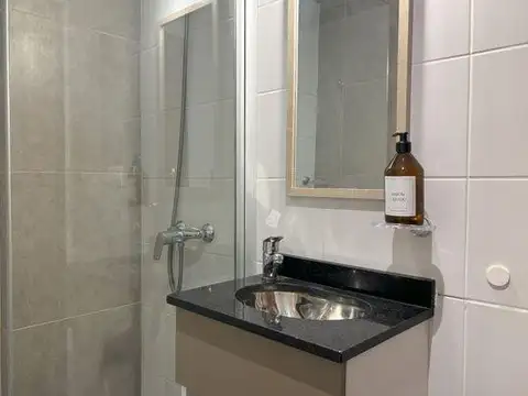 Leguizamon 500, Piso 1 103