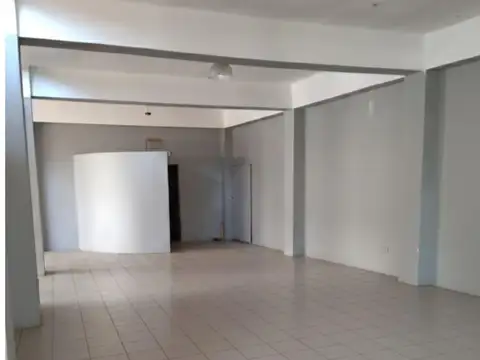 Local en Venta 30 años