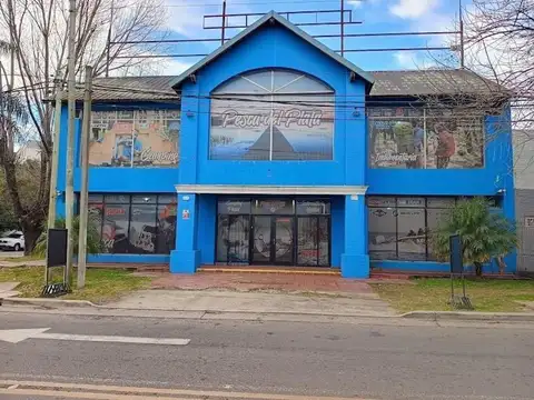 Local en Venta 30 años