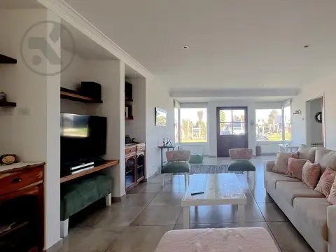 VENTA | CASA  4 AMBIENTES | BARRIO PRIVADO LAS PRUNAS | PERMUTA