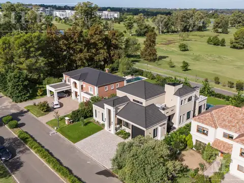 Casa en venta en Pevero, Pilar Golf, Calle Principal 550