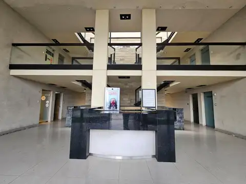 Oficina en Venta con 1 cochera