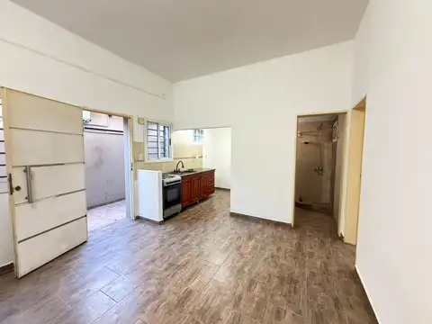 Departamento de 3 ambientes con Patio | Bajas expensas