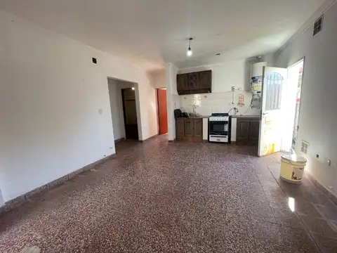 81 bis e/ 132 y 133 1800