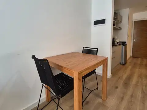 Beruti  al 2300 entre Larrea y Azcuenaga