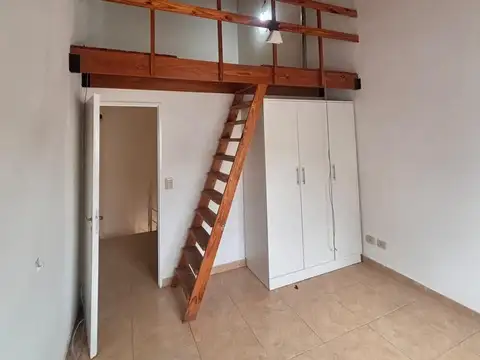 Depto Tipo Casa en Venta en Villa Luzuriaga, USD 65.000