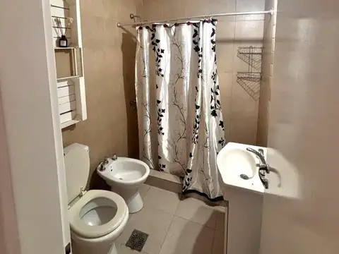 Depto Tipo Casa en Venta de 1 dormitorio
