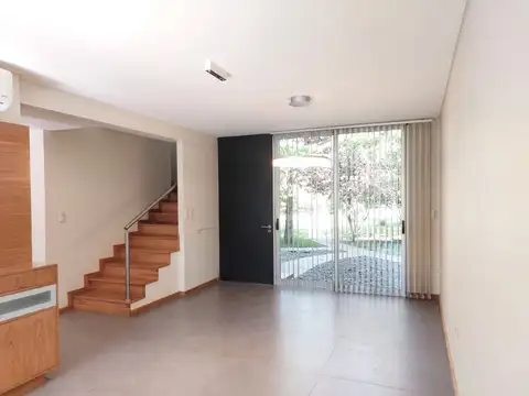 Departamento en Alquiler de 4 dormitorios