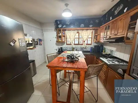 Casa 3 ambientes con 2 baños