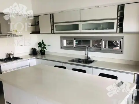 Casa en Alquiler al Noreste