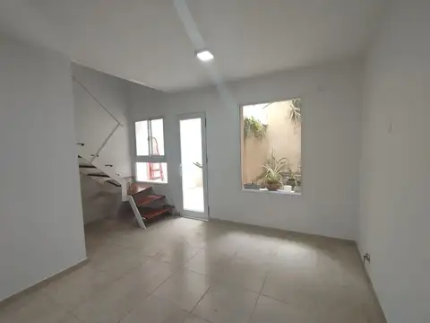 VENTA DEPARTAMENTO APTO PROFESIONAL A METROS DE OROÑO