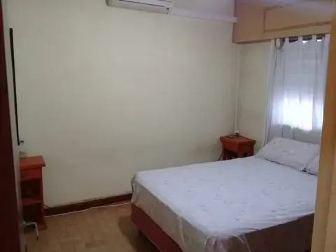 Las Azucenas 900