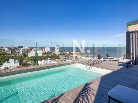 Torre Arenas en Malvín, Apartamento 2 dormitorios frente al mar