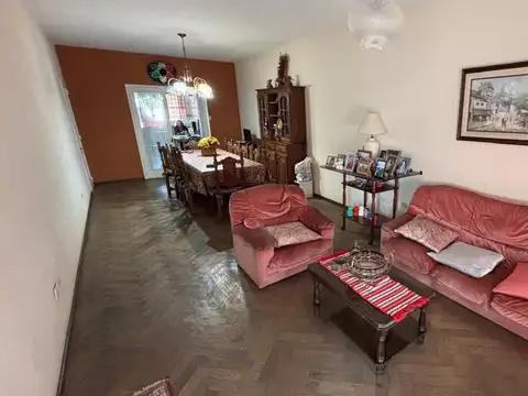 Casa en Venta en Ramos Mejía, USD 225.000
