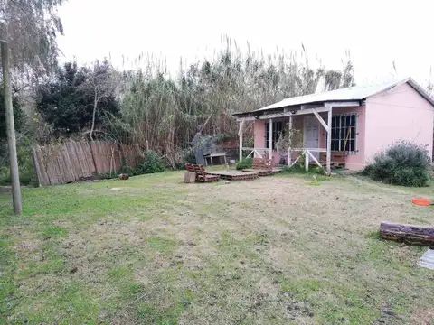 CASA EN VENTA BERISSO