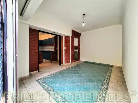 Departamento en Alquiler en Lomas del Mirador, $ 720.000