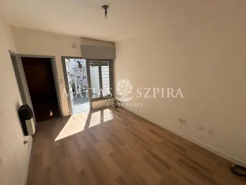 Depto Tipo Casa en Venta en Haedo, USD 68.900