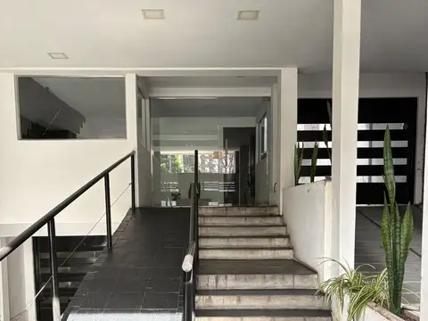Chacabuco 215