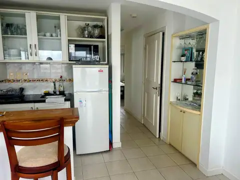 Departamento en Alquiler Temporal en Playa Mansa, USD 4.500