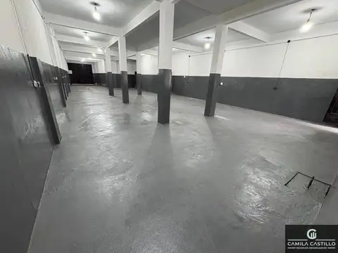 ALQUILER EXCELENTE GALPÓN EN LINIERS 340M2
