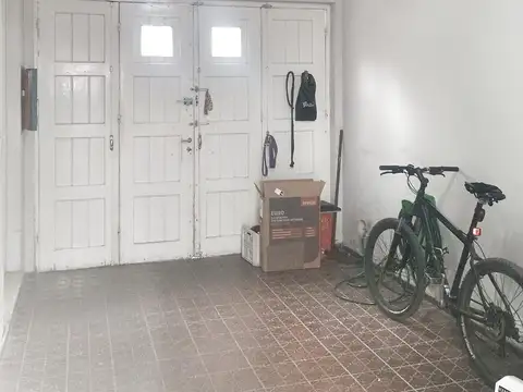 Depto Tipo Casa 7 ambientes con 2 baños