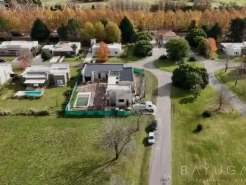 Casa en Venta al Oeste