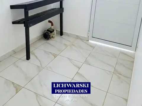 Casa 3 ambientes con 2 baños