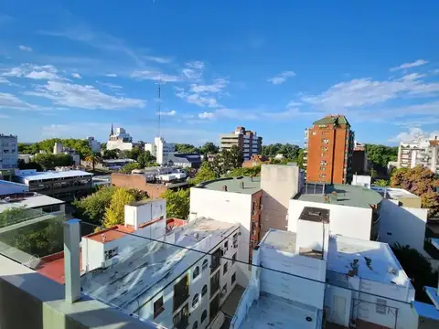 Departamento 4 ambientes con 2 baños