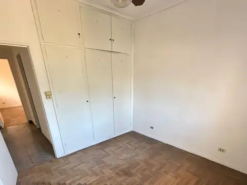 Depto Tipo Casa en Venta 40 años