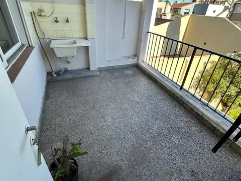 Depto Tipo Casa 3 ambientes con 1 baño