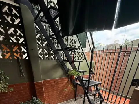 Depto Tipo Casa en Venta 30 años